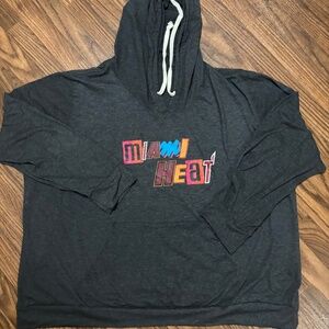 New Era * Miami Heat Pullover Hoodie * Light Weight with Pockets * Size 3XL